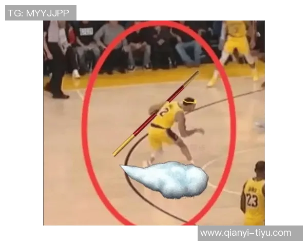 里夫斯赞詹姆斯无论传球还是投篮总能做出明智选择不受外界干扰