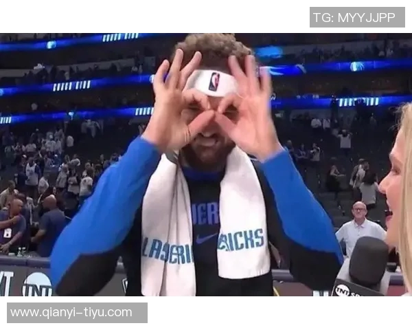 克莱上半场状态低迷仅得5分三分球命中率惨淡